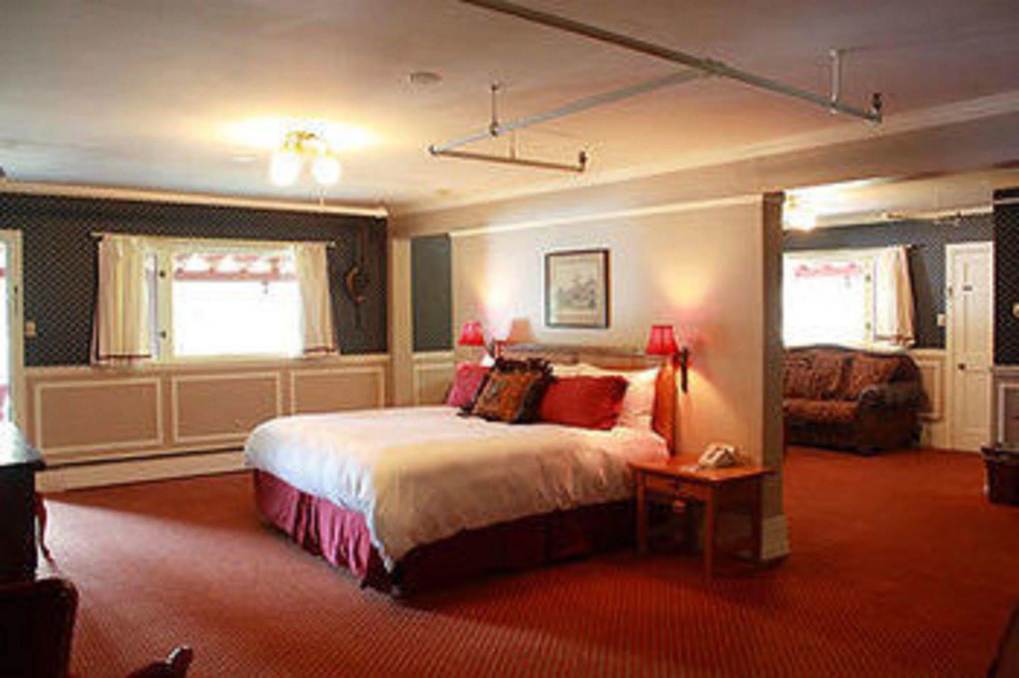 The Historic Redstone Inn Eksteriør bilde